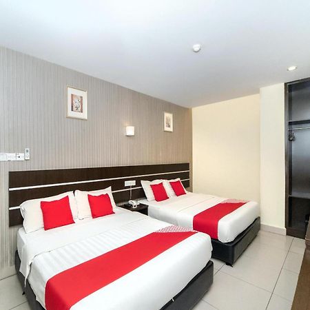 Super Oyo 89944 Stay Inn Кота-Кинабалу Экстерьер фото