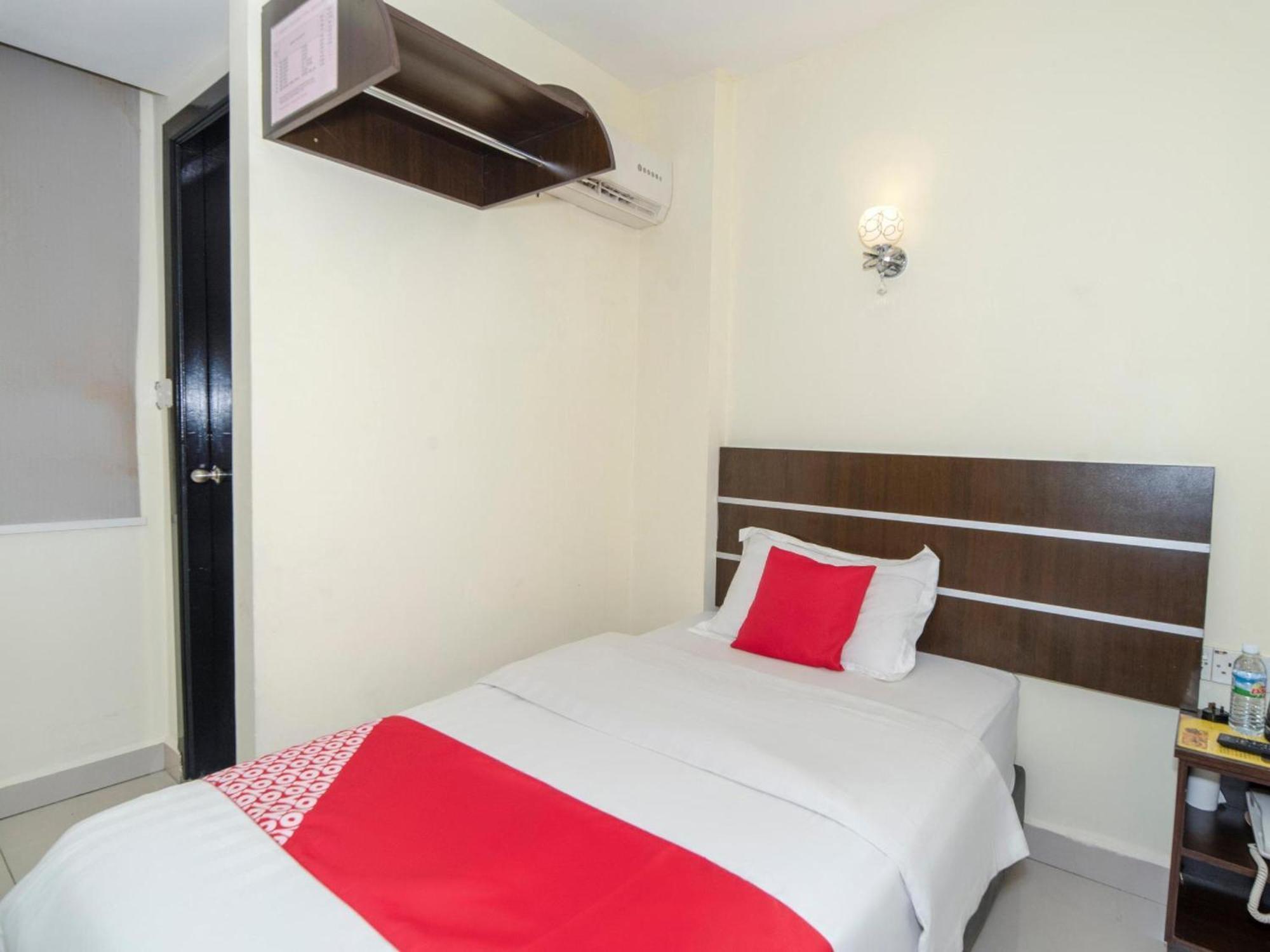 Super Oyo 89944 Stay Inn Кота-Кинабалу Экстерьер фото