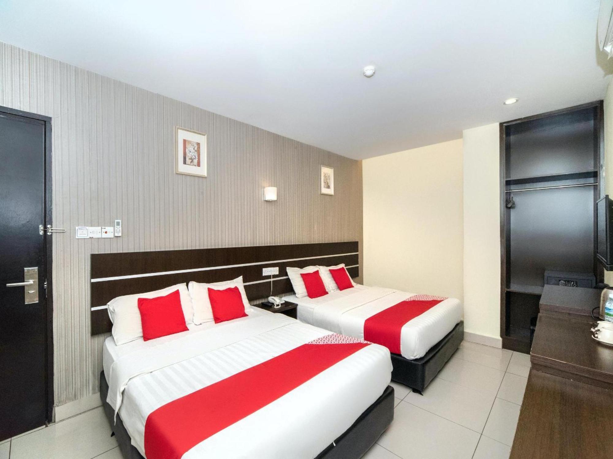 Super Oyo 89944 Stay Inn Кота-Кинабалу Экстерьер фото