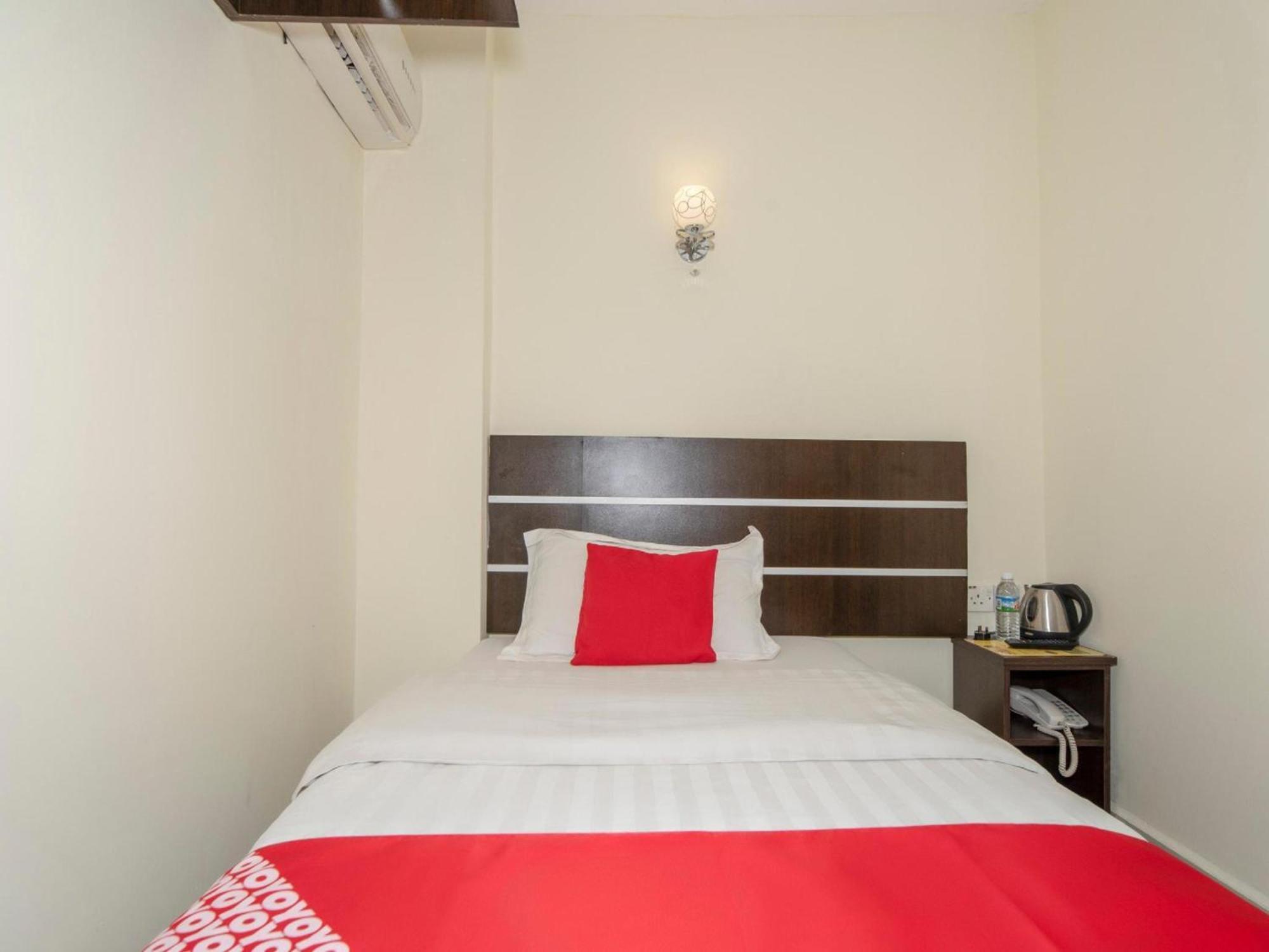 Super Oyo 89944 Stay Inn Кота-Кинабалу Экстерьер фото